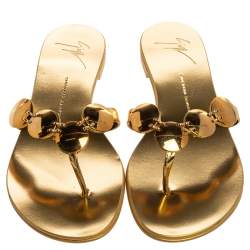 Pre Owned Giuseppe Zanotti Gold Foil Leather Thong Embellished Flats Size 38