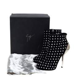 Pre Owned حذاء بوت جوسيبي زانوتي مزخرف كريستال سويدي أسود مقاس 36