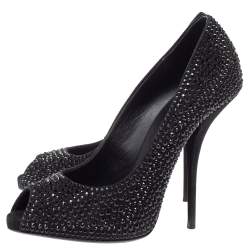 مملوكة مسبقًا Giuseppe Zanotti Black Suede Nika Crystal Embellished Peep Toe Pumps Size 38