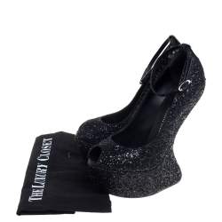 مملوكة مسبقًا حذاء كعب عالي جوسيبي زانوتي أسود لامع بدون كعب مفتوح عند الأصابع مقاس 39.5