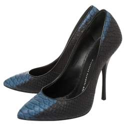 Pre Owned Giuseppe Zanotti Blue/Black Python Embossed Leather Pumps Size 39