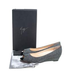 Pre Owned Giuseppe Zanotti Metallic Grey Glitter Fabric Wedge Peep Toe Pumps Size 39.5