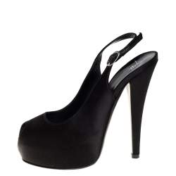 مملوكة مسبقًا صندل جوسيبي زانوتي نعل سميك مقدمة مفتوحة فتحة كعب ساتان أسود مقاس 36