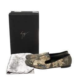 Pre Owned Giuseppe Zanotti Grey Suede Embroidered and Crystal Embellished Slip On Loafers Size 41