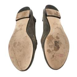 Pre Owned Giuseppe Zanotti Grey Suede Embroidered and Crystal Embellished Slip On Loafers Size 41