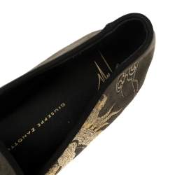 Pre Owned Giuseppe Zanotti Grey Suede Embroidered and Crystal Embellished Slip On Loafers Size 41