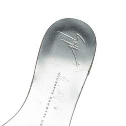 Pre Owned صندل سلايد جوسيبي زانوتي كريستال سويدي بيج مقاس 38.5