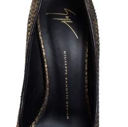 Pre Owned Giuseppe Zanotti Gold/Black Python Embossed Leather Peep Toe Platform Pumps Size 38.5