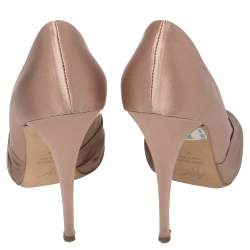 مملوكة مسبقًا حذاء كعب عالي جوسيبي زانوتي عقدة ساتان بيج مقاس 39