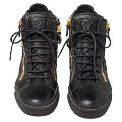 Pre Owned Giuseppe Zanotti Black Leather Chain Embellished Low Top Sneakers Size 38