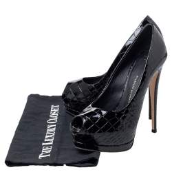 Pre Owned حذاء كعب عالي جوسيبي زانوتي نعل سميك مقدمة مفتوحة شارون جلد نقش تمساح لامع أسود مقاس 38