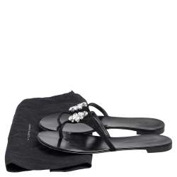 Pre Owned Giuseppe Zanotti Black Suede Crystal Embellished Thong Flats Size 38