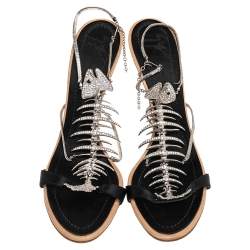 Pre Owned Giuseppe Zanotti Black Satin Crystal Encrusted Fish Bone Embellished Sandals Size 39