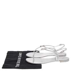 Pre Owned Giuseppe Zanotti Silver Leather Crystal Embellished Thong Flats Size 38.5