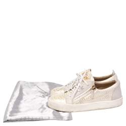 Pre Owned Giuseppe Zanotti Gold/Cream Python Embossed Leather And Leather Double Zip Low Top Sneakers Size 39