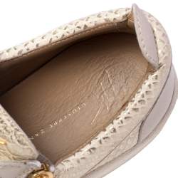 Pre Owned Giuseppe Zanotti Gold/Cream Python Embossed Leather And Leather Double Zip Low Top Sneakers Size 39