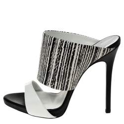 Pre Owned صندل جوسيبي زانوتي أندريا جلد لامع وجلد نقشة الثعبان أسود/أبيض مقاس 36 