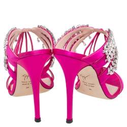 مملوكة مسبقًا Giuseppe Zanotti Pink Satin Crystal Embellished Slide Sandals Size 39