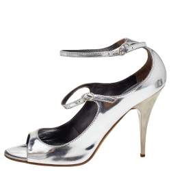 مملوكة مسبقًا حذاء كعب عالي جوسيبي زانوتي جلد فضي ميتاليك سير كاحل مقاس 38.5