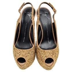 Pre Owned صندل جوسيبي زانوتي سويدي بيج مزخرف نعل سميك فتحة كعب مقاس 38