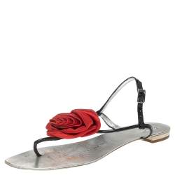 Giuseppe Zanotti Silver Patent Leather Flower Embellished  Flat Thong Sandals Size 37.5