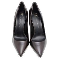 Pre Owned Giuseppe Zanotti Dark Brown Leather Pointed Toe Pumps Size 38.5