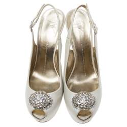 مملوكة مسبقًا Guiseppe Zannotti Cream Leather Peep Toe Slingback Platform Sandals Size 38