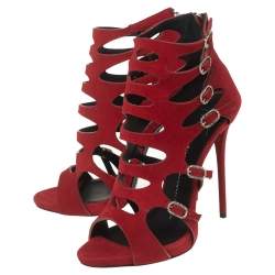 Pre Owned حذاء بوت للكاحل جوسيبي زانوتي سويدي أحمر بإبازيم متعددة مقاس 37