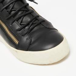 Pre Owned Giuseppe Zanotti Black Leather Wings High Top Sneakers Size 39.5