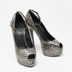 Pre Owned حذاء كعب عالي جوسيبي زانوتي جلد نقش ثعبان ثلاثي اللون سير كاحل مقدمة مفتوحة مقاس 37.5