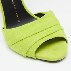 Pre Owned  Giuseppe Zanotti Green Suede Open Toe Ankle Cuff Sandals  Size 37.5