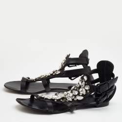 مملوكة مسبقًا Giuseppe Zanotti Black Leather Crystal Embellished Ankle Strap Flat Sandals Size 38