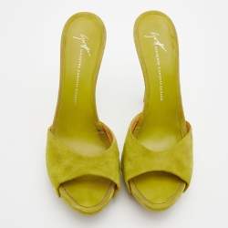 Pre Owned Giuseppe Zanotti Green Suede Studded Platform Slide Sandals Size 39
