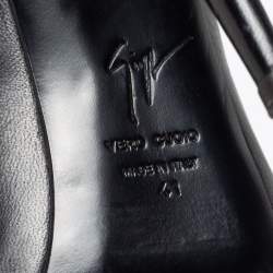 Pre Owned حذاء بوت كاحل جوسيبي زانوتي جلد أسود مقدمة مفتوحة مقاس 41