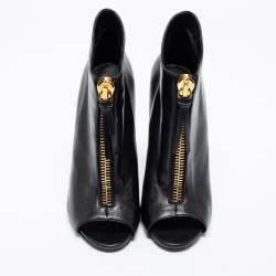 Pre Owned حذاء بوت كاحل جوسيبي زانوتي جلد أسود مقدمة مفتوحة مقاس 41