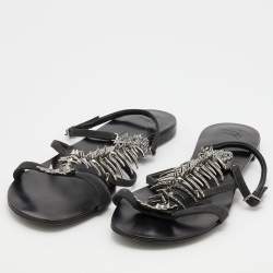 Pre Owned صندل جوسيبي زانوتي فلات سويدي بسيور مزين بعظام السمك أسود مقاس 39