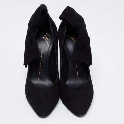 Pre Owned حذاء كعب عالي جوسيبي زانوتي سويدي أسود بفيونكة مزينة مقاس 38.5