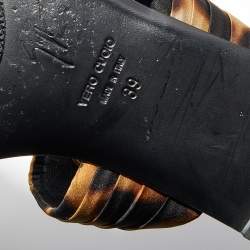 مملوكة مسبقًا Giuseppe Zanotti Black/Beige Suede and Fabric Bow Ankle Strap Flat Sandals Size 39