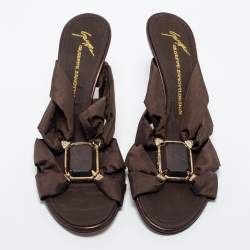 مملوكة مسبقًا Giuseppe Zanotti Dark Brown Fabric Jewel Embellished Slide Sandals Size 40