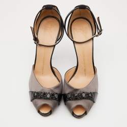 Giuseppe Zanotti Grey/Black Satin and Patent Leather Crystal Embellished Ankle Strap Sandals Size 37.5
