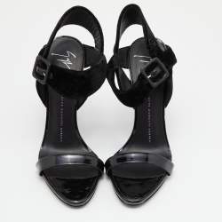 مملوكة مسبقًا Giuseppe Zanotti Black Velvet and Patent Leather Ankle Strap Sandals Size 38