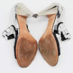 Pre Owned Giuseppe Zanotti Black/Silver Leather Mirror Embellished Platform Pumps Size 39