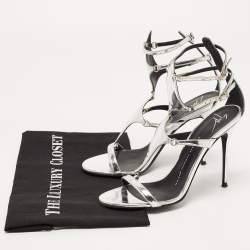 Pre Owned Giuseppe Zanotti Metallic Silver Leather Strappy Sandals Size 37.5