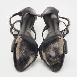 مملوكة مسبقًا Giuseppe Zanotti Black Leather Crystal Embellished Strappy Sandals Size 39
