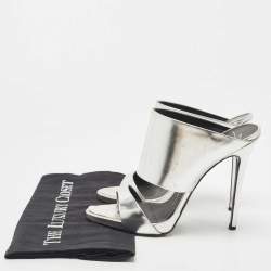 Pre Owned Giuseppe Zanotti Metallic Silver Leather Andrea Mules Size 39