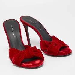 Pre Owned Giuseppe Zanotti Red Knotted Velvet Slide Sandals Size 38.5