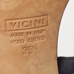 Pre Owned Giuseppe Zanotti Navy Blue Satin Crystal Embellished T-Strap Platform Sandals Size 39