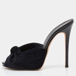 مملوكة مسبقًا Giuseppe Zanotti Black Knotted Velvet Slide Sandals Size 37
