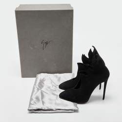 Pre Owned Giuseppe Zanotti Black Suede Booties Size 37