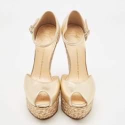 مملوكة مسبقًا Giuseppe Zanotti Gold Leather Wedge Ankle Strap Espadrille Sandals Size 38